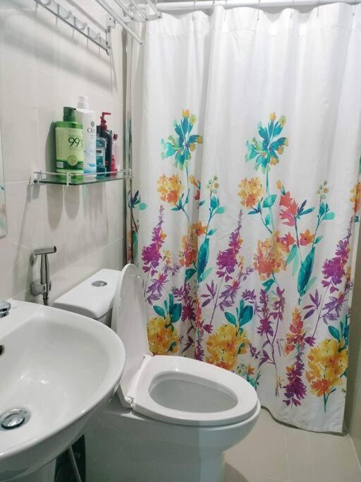 Cubao Manhattanheights U31N Tb, Studio Unit Manila Exterior photo